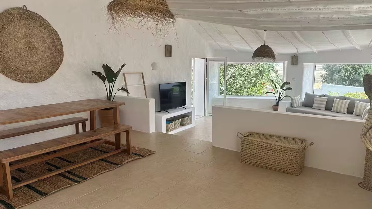 Photo of Livingroom in Mediar