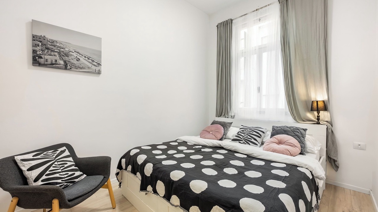 Photo of Bedroom in Neve Tzedek