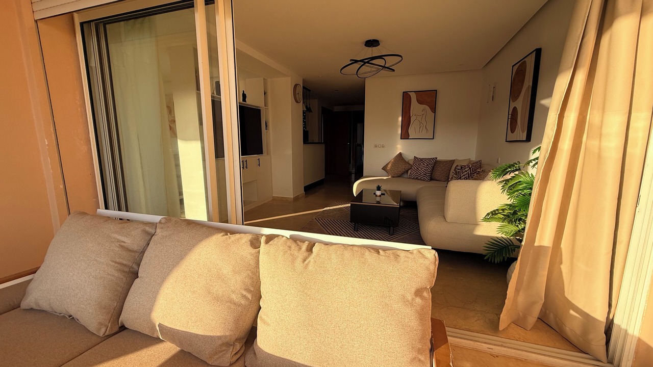 Photo of Livingroom in Tamrhakht