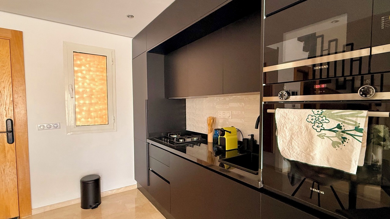 Photo of Kitchen in Tamrhakht
