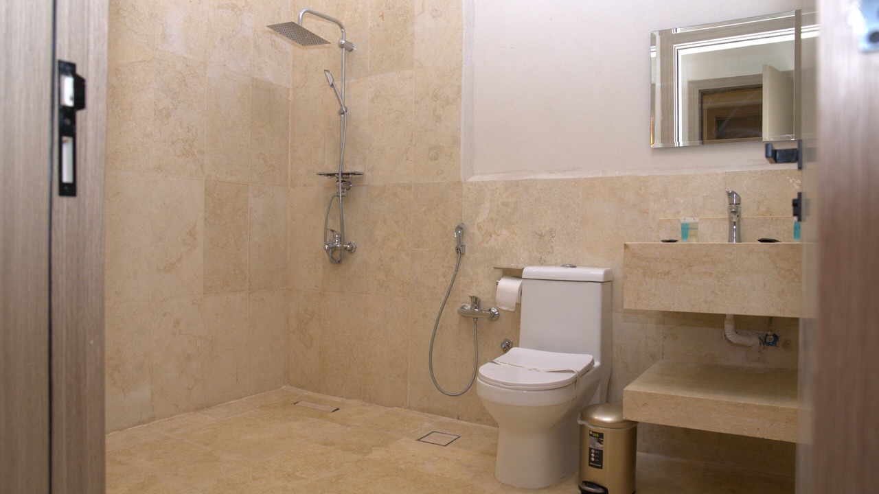 Photo of Bathroom in Uyayna
