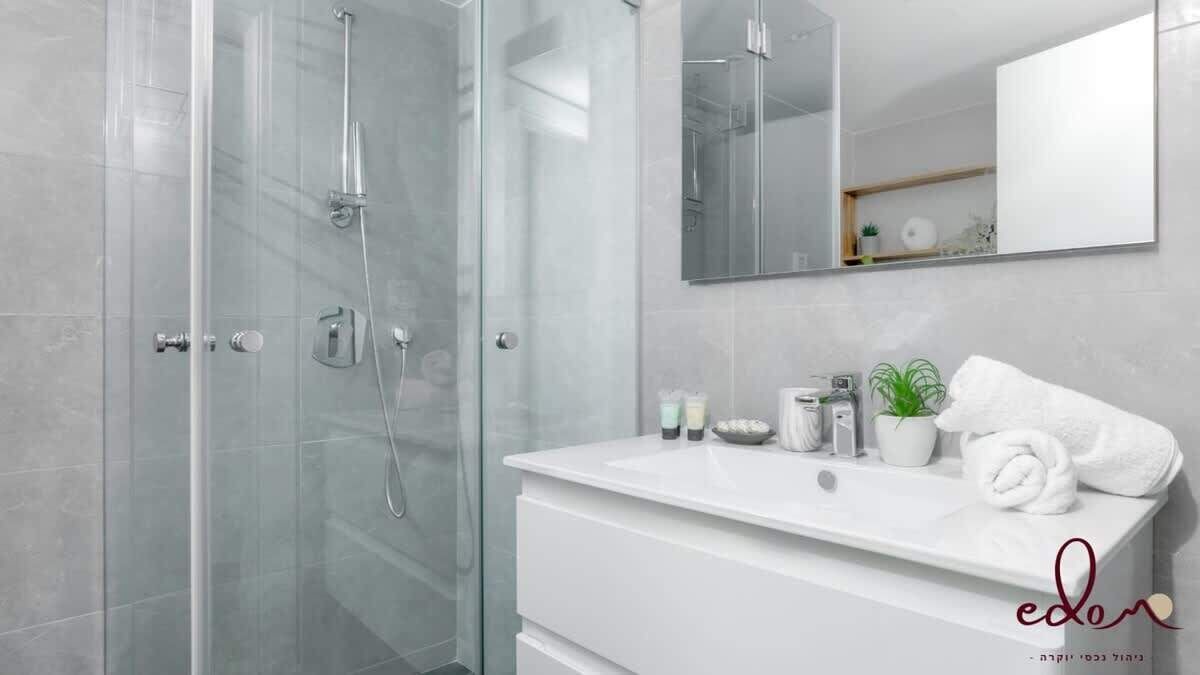 Photo of Bathroom in Eilat