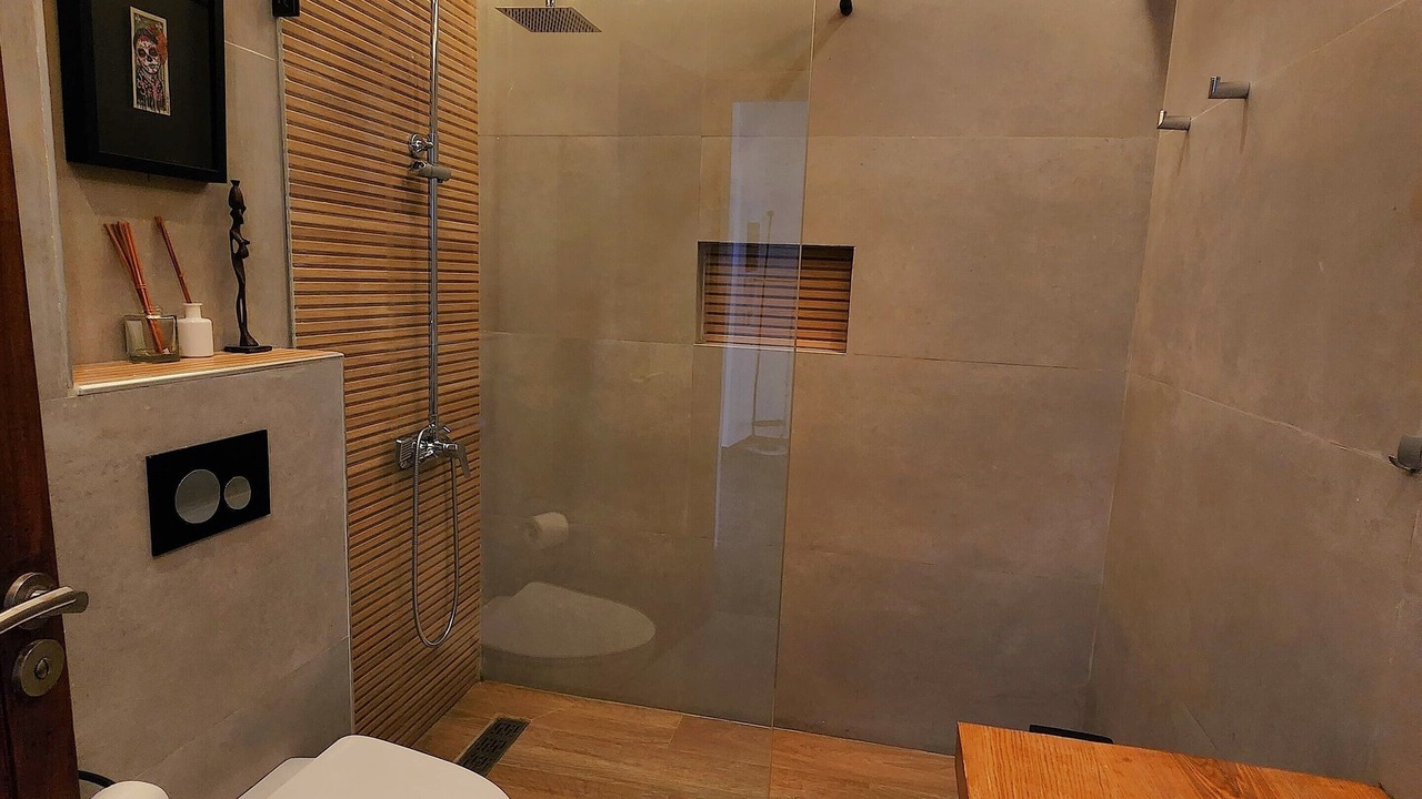 Photo of Bathroom in RACINE EXTENSION