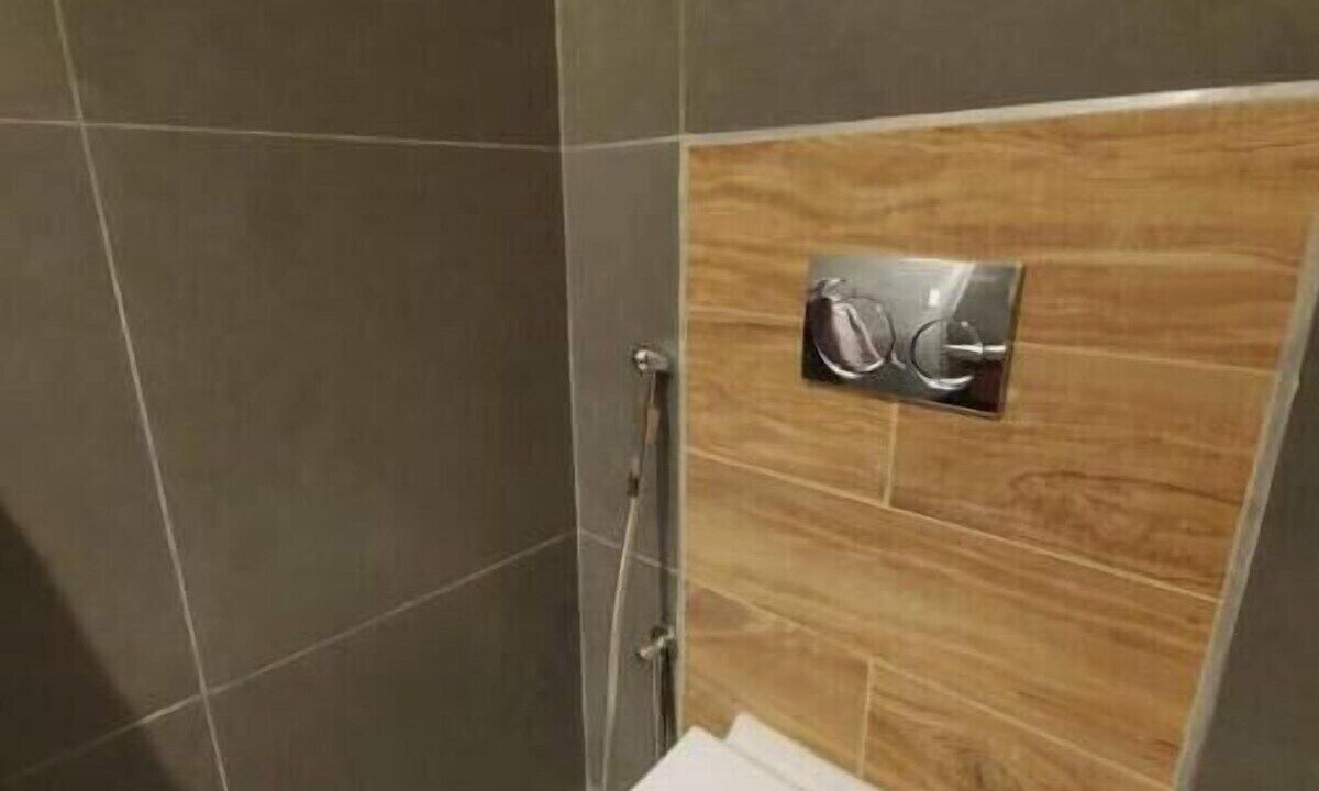Photo of Bathroom in Hidd