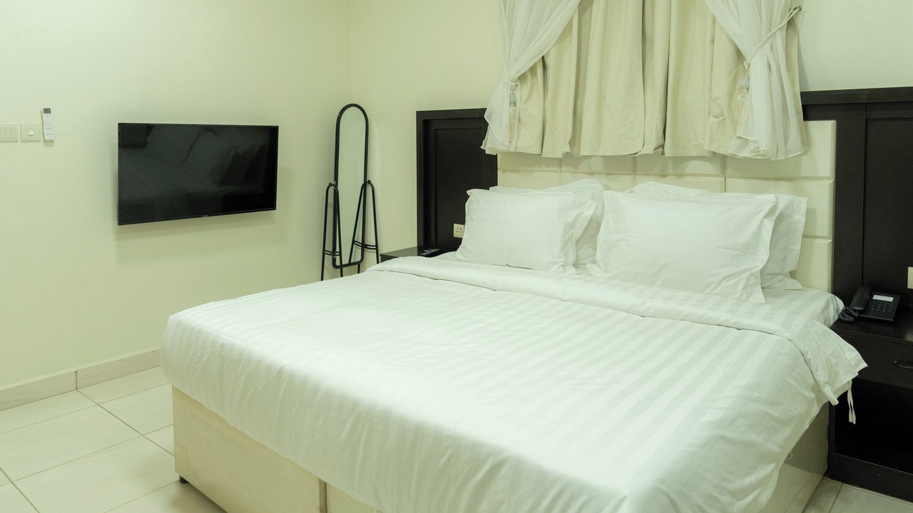Photo of Bedroom in Unaizah