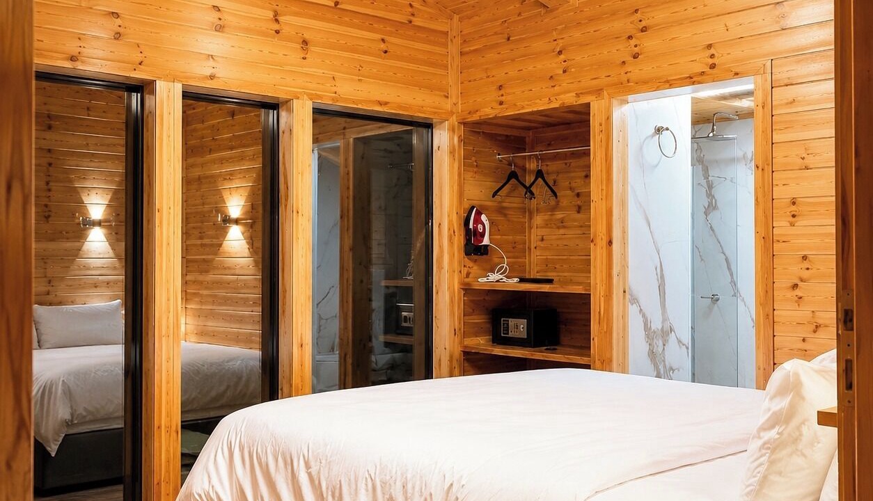 Photo of Bedroom in Al Kura