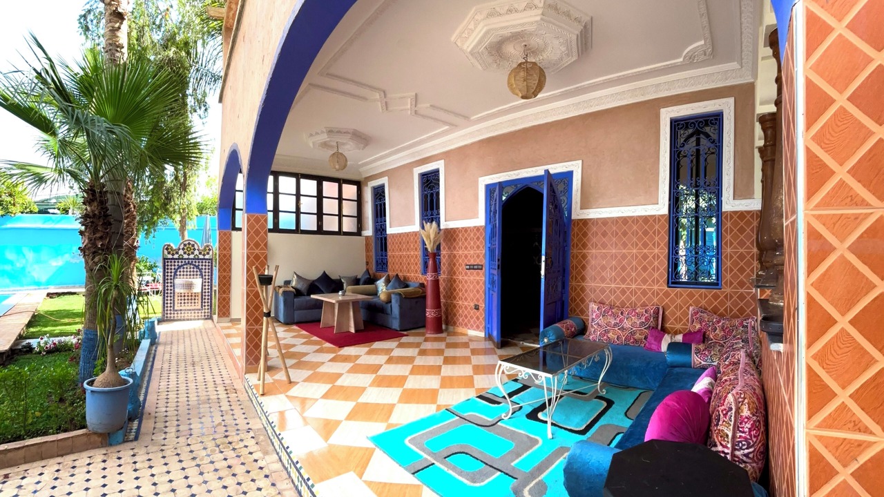 Photo of Patio Balcony in Sidi Abdallah Ghiat