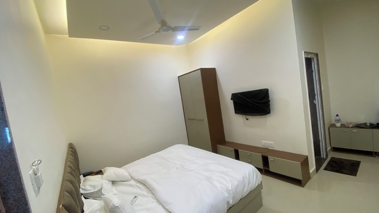 Photo of Bedroom in Sarnath