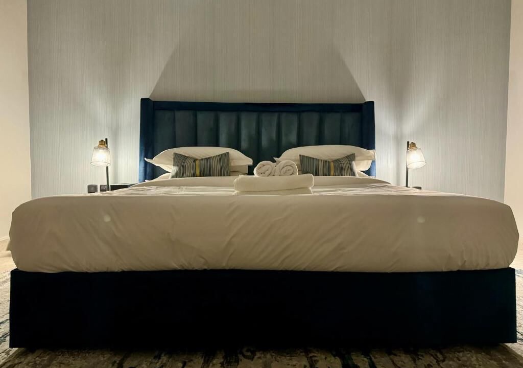 Photo of Bedroom in King Abdul Aziz Road