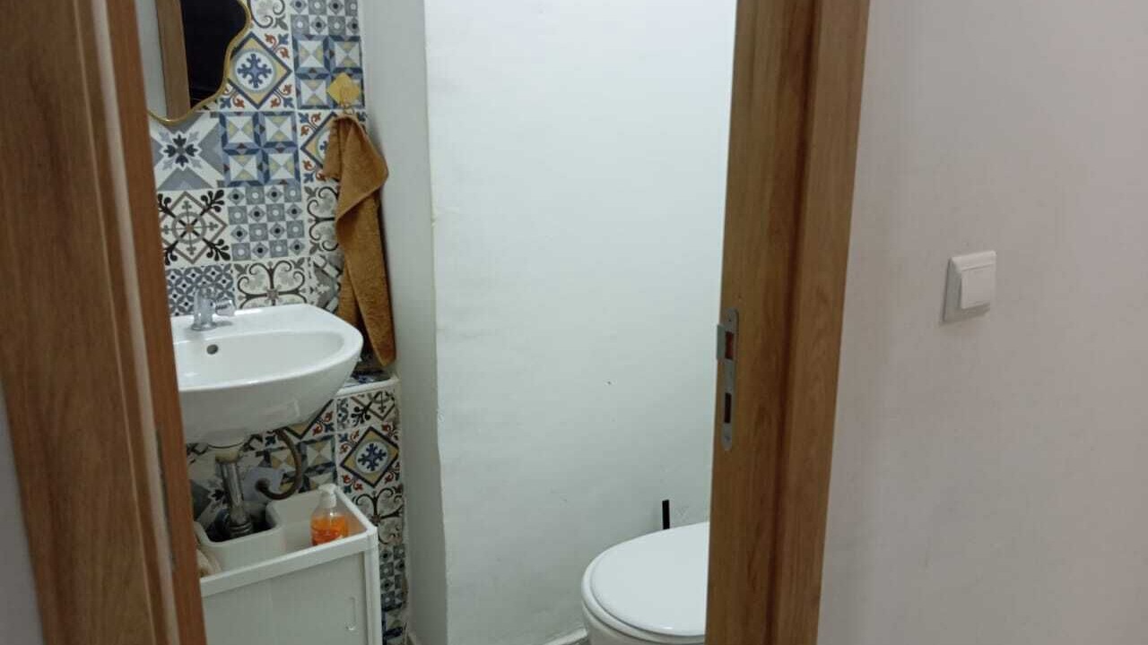 Photo of Bathroom in Anza