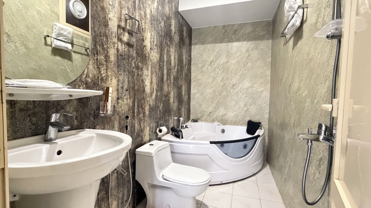 Photo of Bathroom in Ha'il