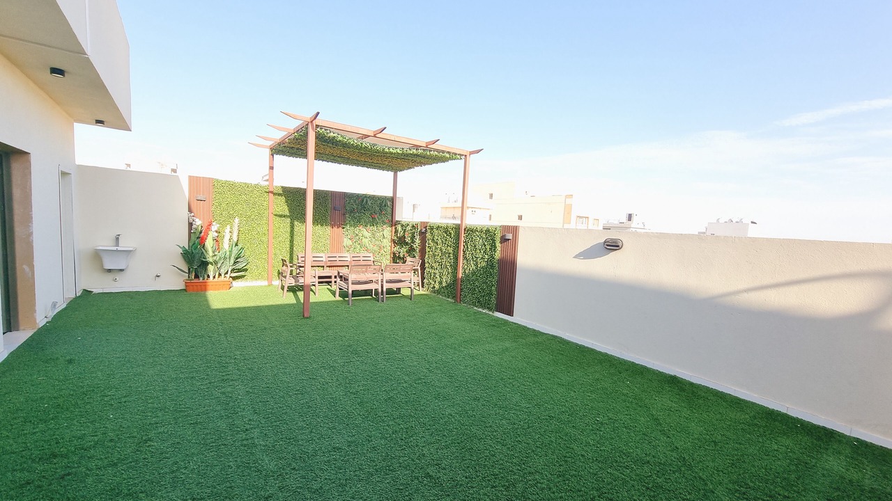 Photo of Outdoor in King Abdul Aziz Road