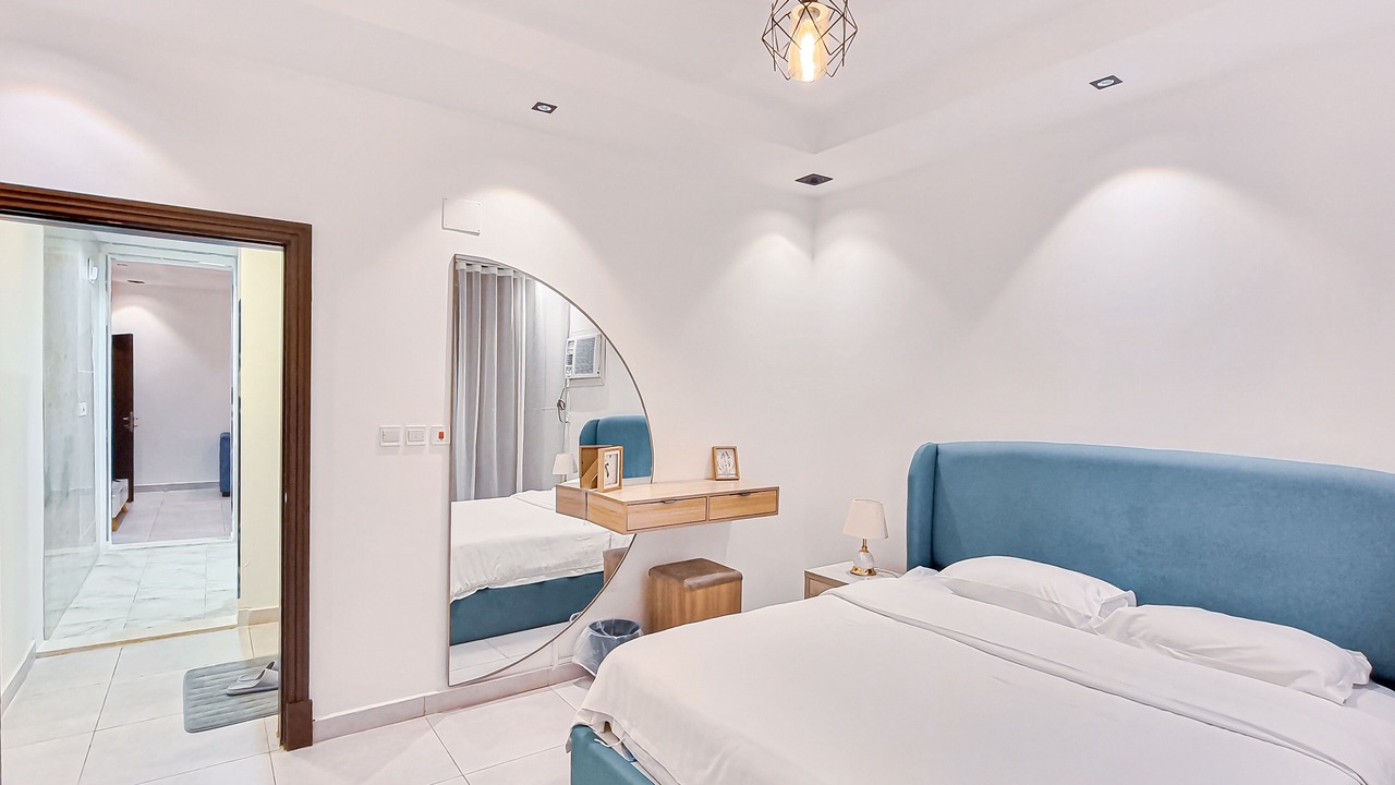 Photo of Bedroom in King Abdul Aziz Road