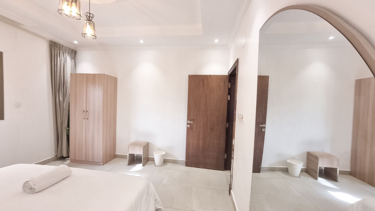 Photo of Bedroom in King Abdul Aziz Road
