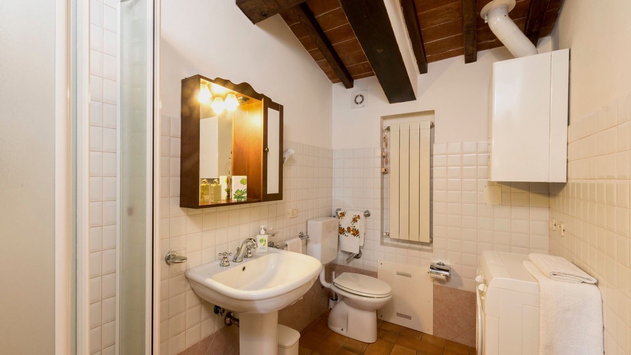 Photo of Bathroom in Po' Bandino