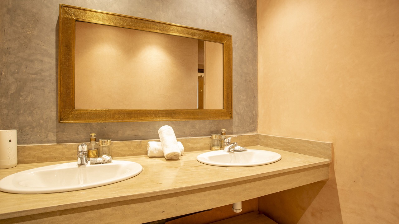 Photo of Bathroom in Menara