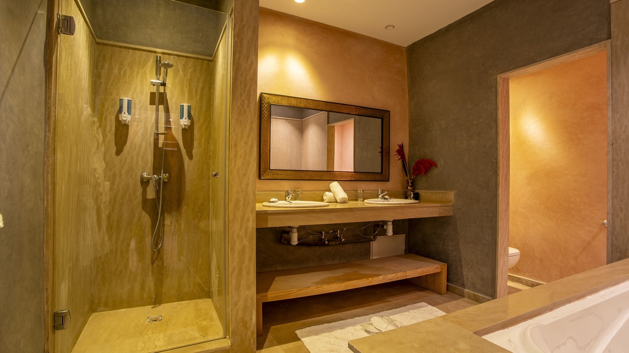 Photo of Bathroom in Menara