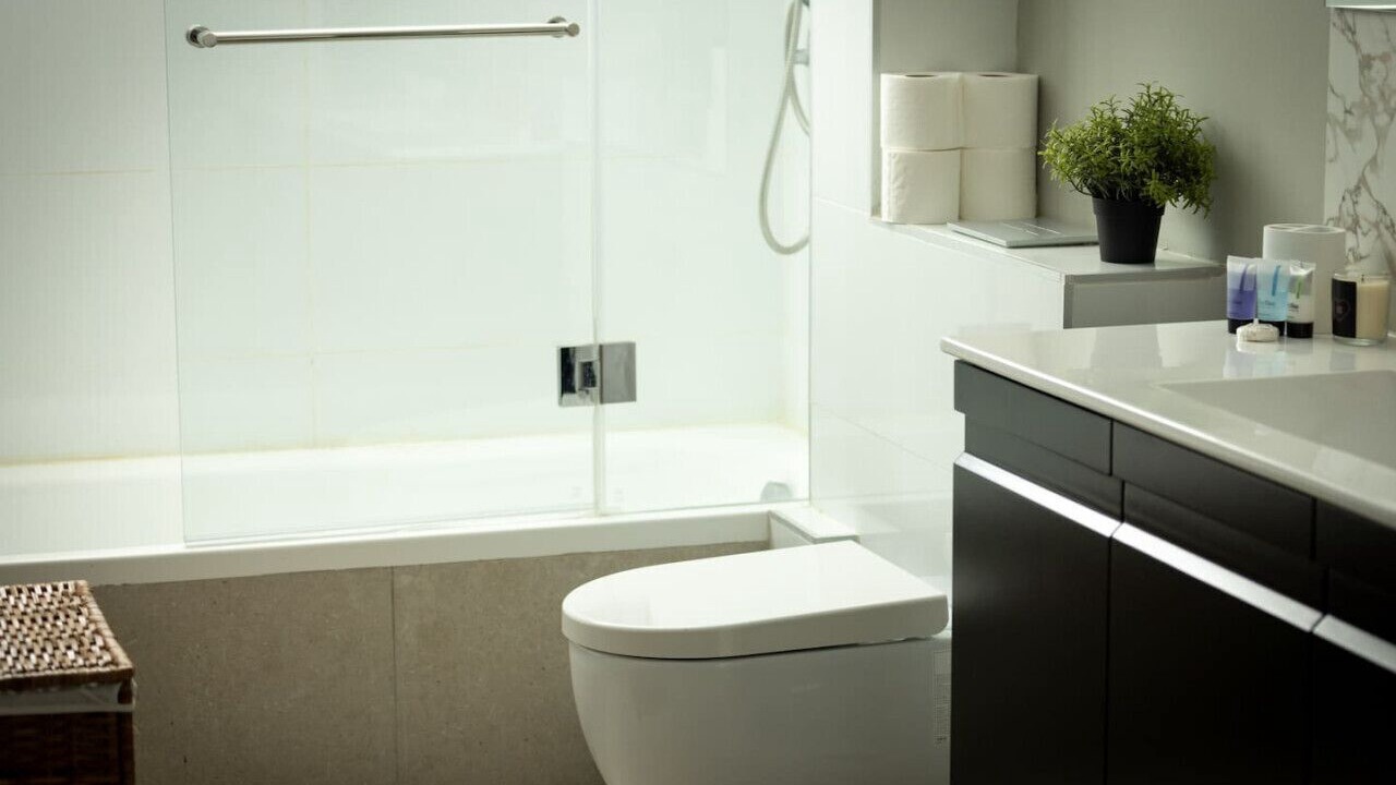 Photo of Bathroom in Kerem HaTeimanim