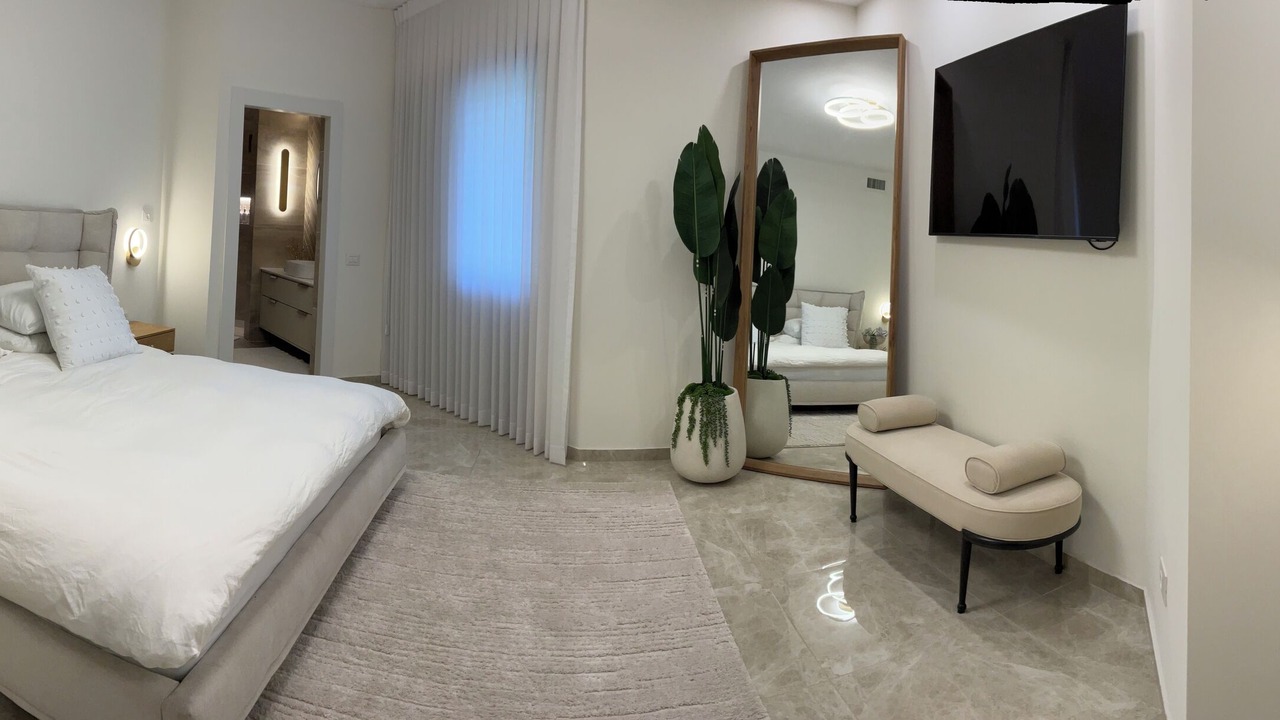 Photo of Bedroom in Caesarea