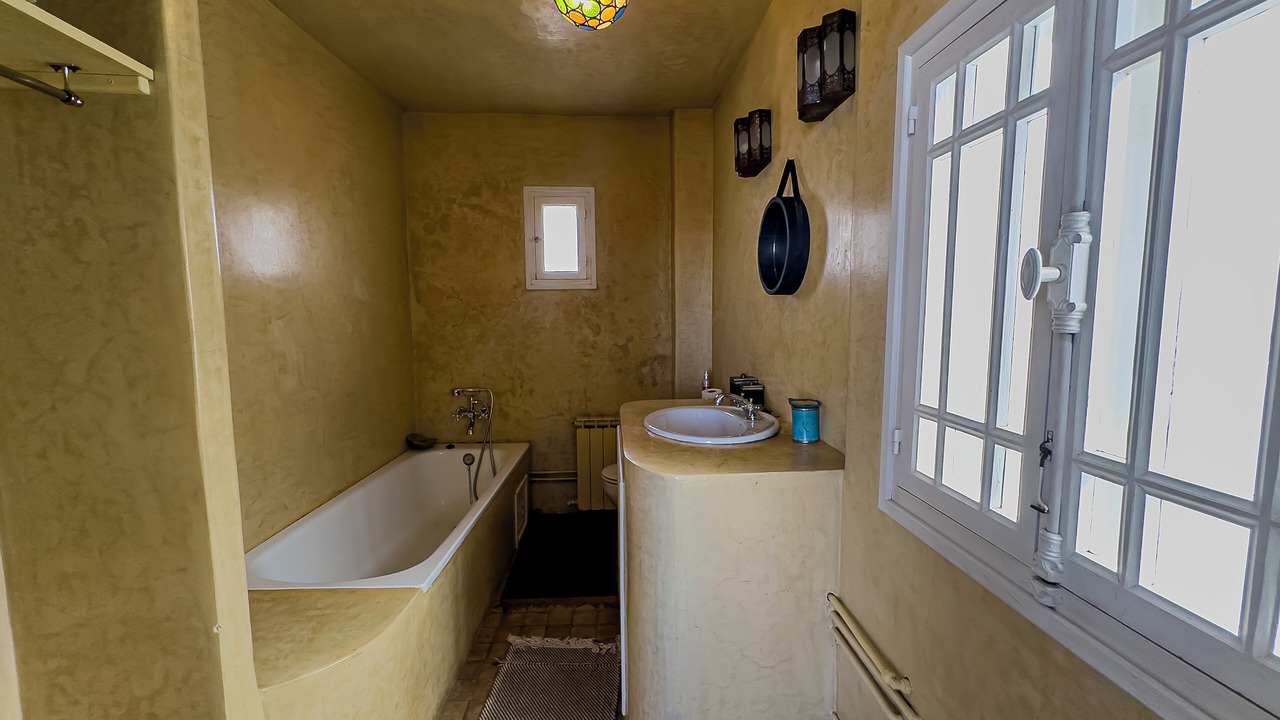 Photo of Bathroom in Marshan