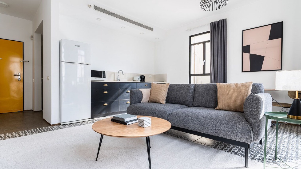 Photo of Livingroom in Old North