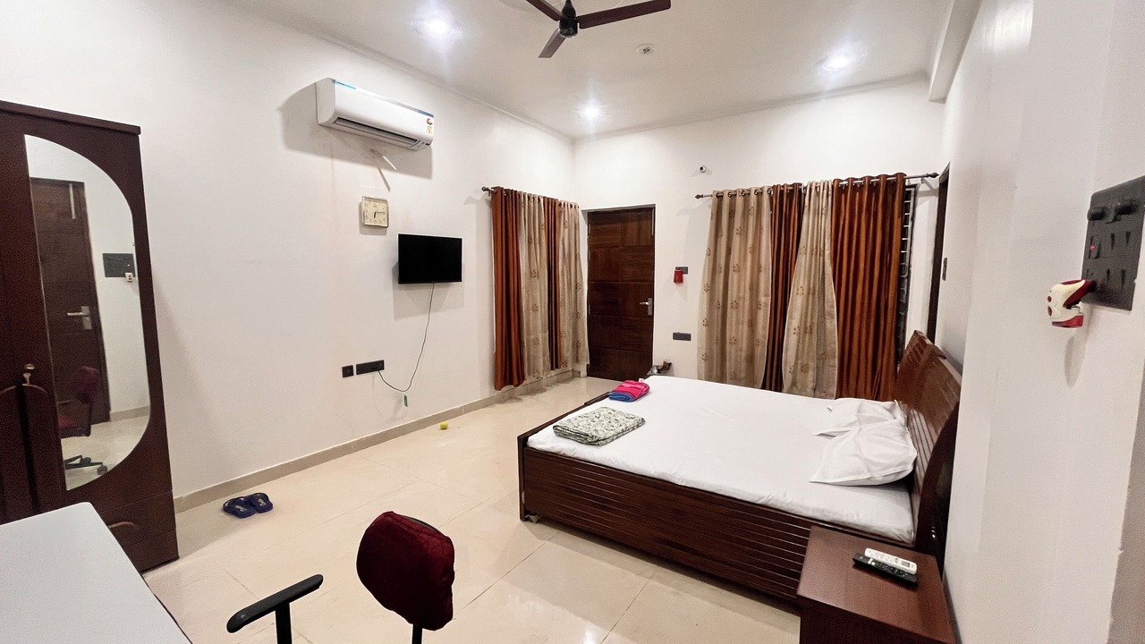 Photo of Bedroom in Varanasi