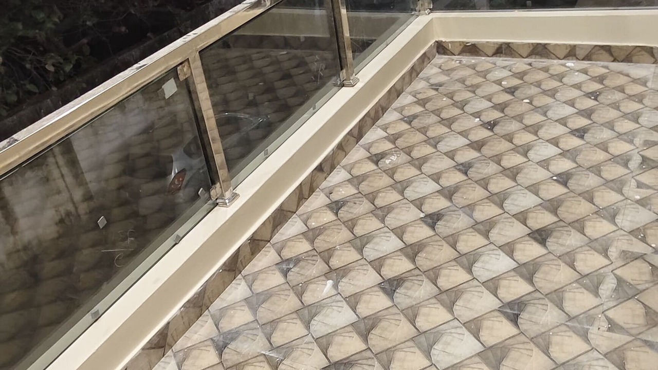Photo of Patio Balcony in Varanasi