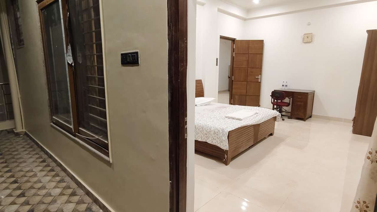 Photo of Bedroom in Varanasi