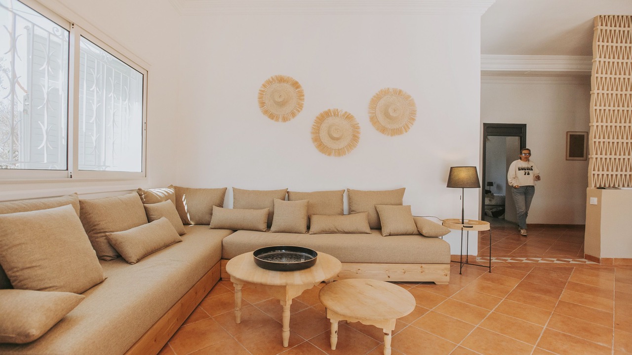 Photo of Livingroom in District of Sidi Youssef Ben Ali