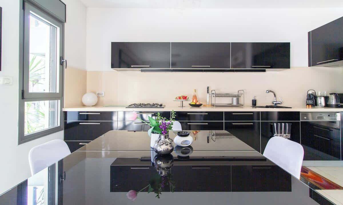 Photo of Kitchen in Kerem HaTeimanim