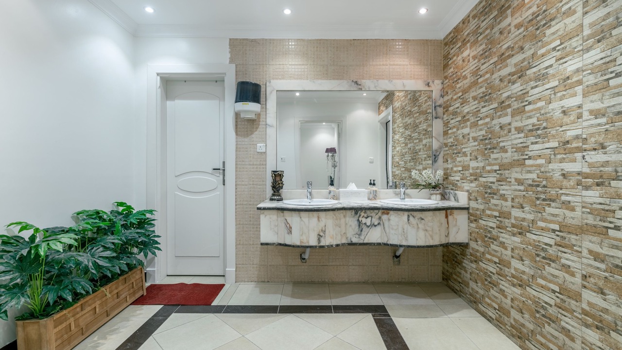 Photo of Bathroom in Al Aqiq