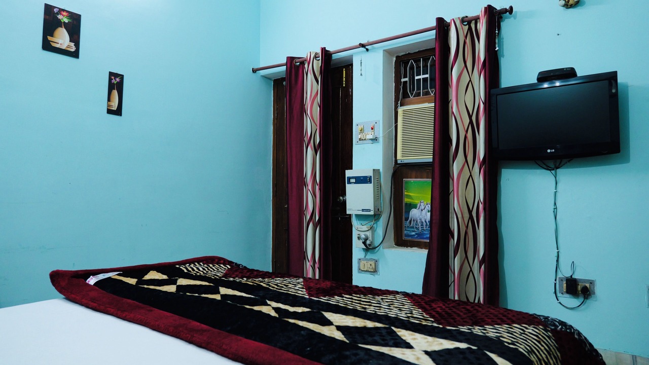 Photo of Bedroom in Varanasi