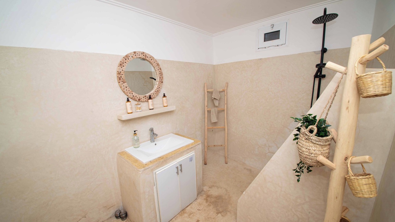Photo of Bathroom in District of Sidi Youssef Ben Ali