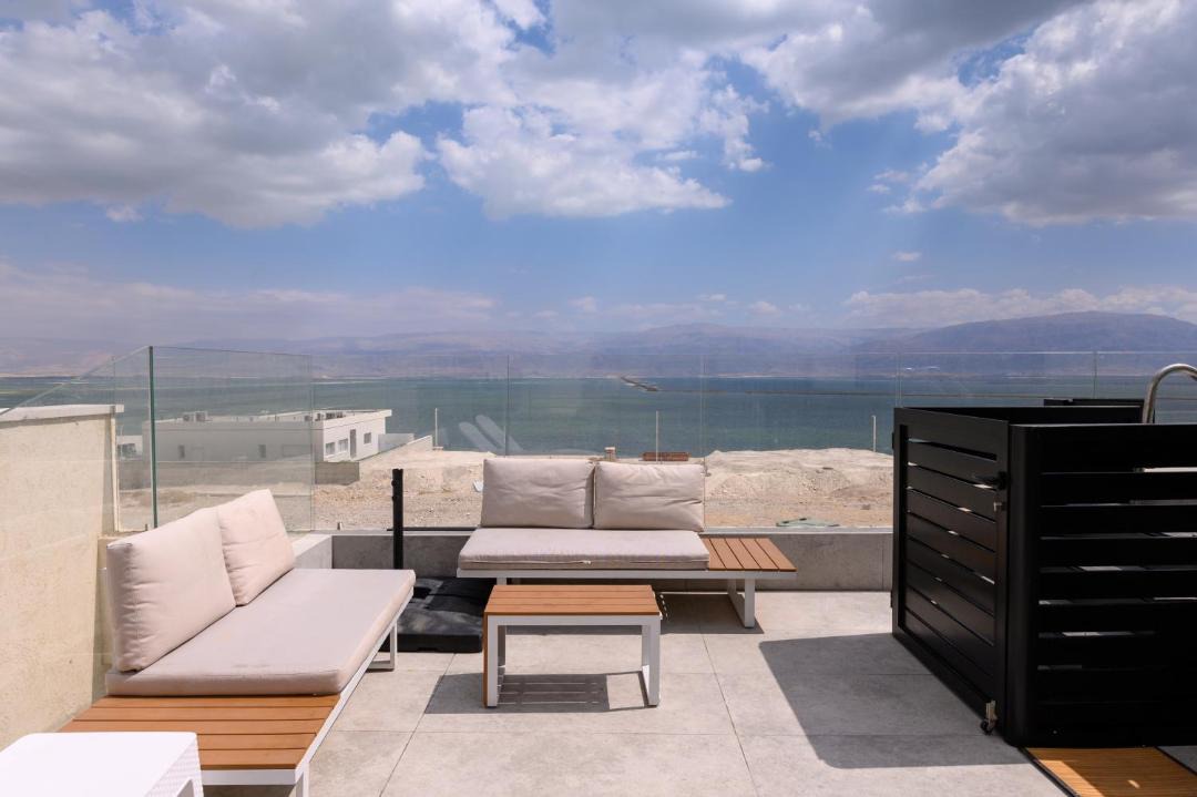 Photo of Patio Balcony in Neve Zohar