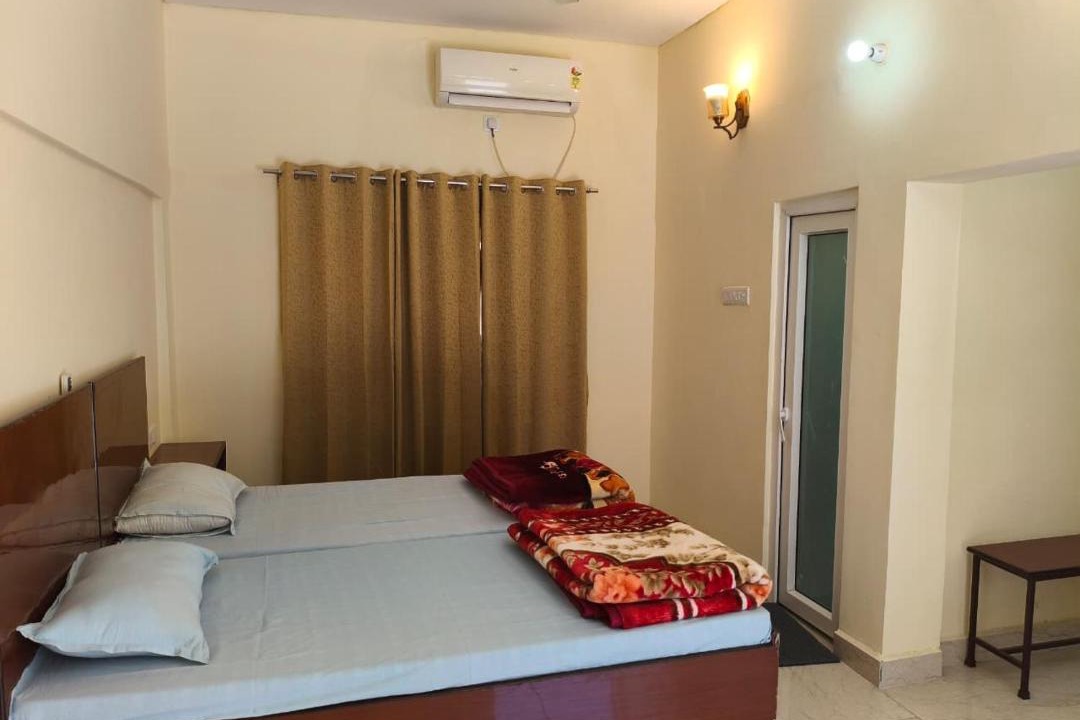 Photo of Bedroom in Tapovan