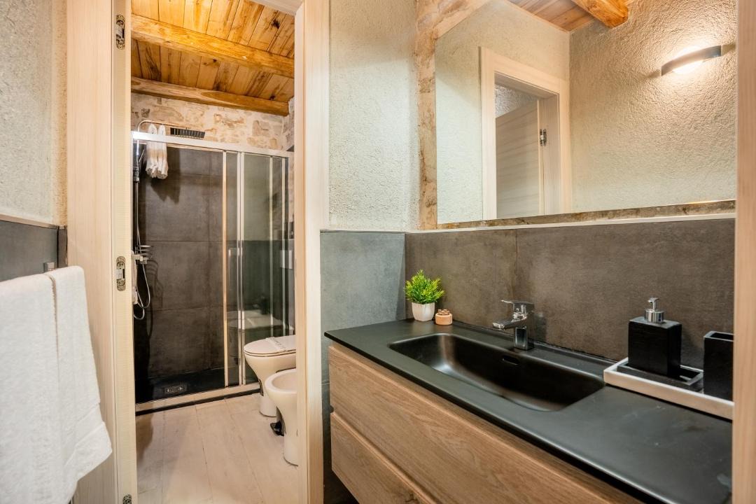 Photo of Bathroom in Precetto