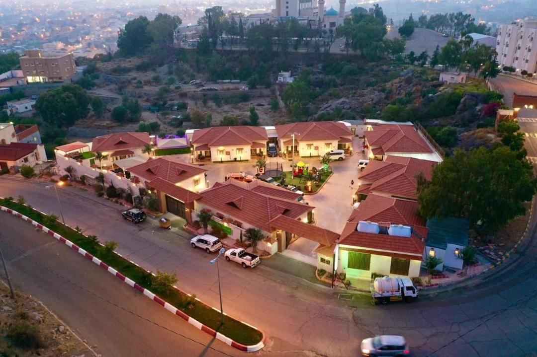 Photo of Others in Baljurashi