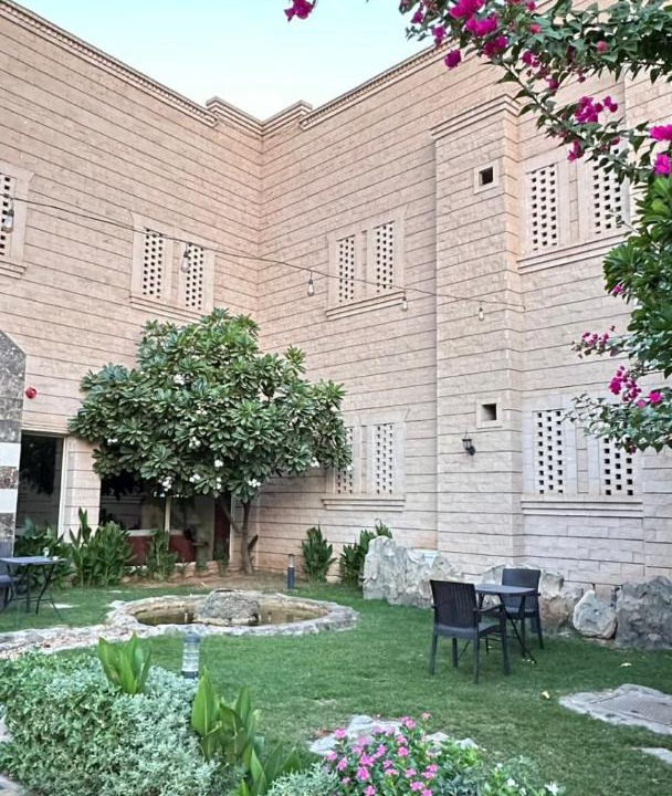 Photo of Others in Unaizah