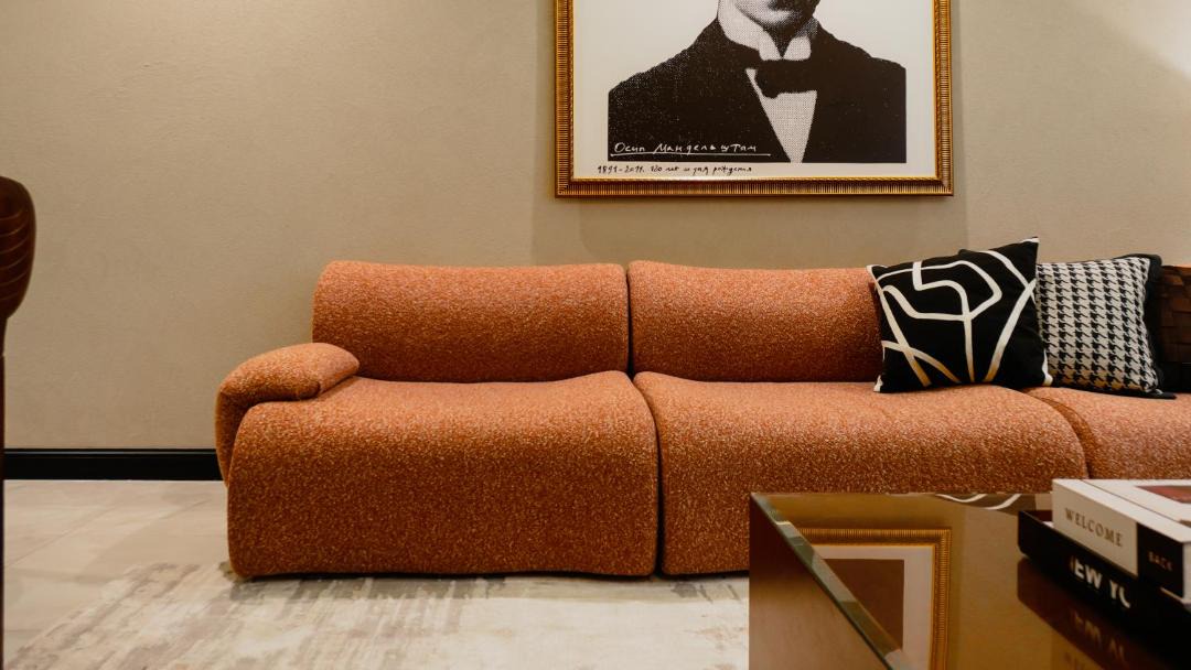Photo of Livingroom in Hera Street