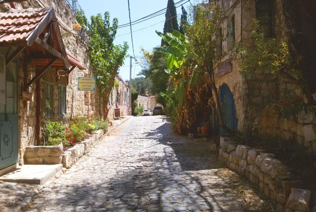 Photo of Buildings in Rosh Pinna