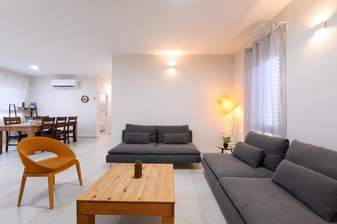 Photo of Livingroom in Shadmot Dvora