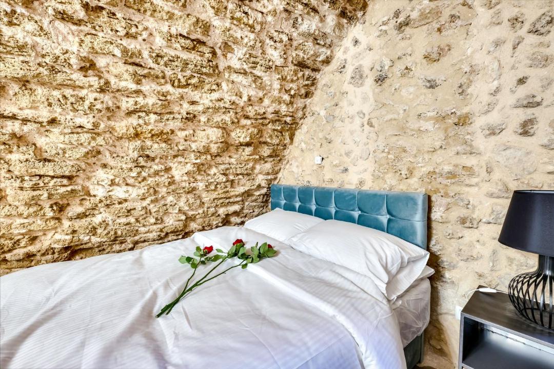 Photo of Bedroom in Jaffa
