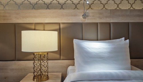 Deluxe Room, 3 Twin Beds, City View