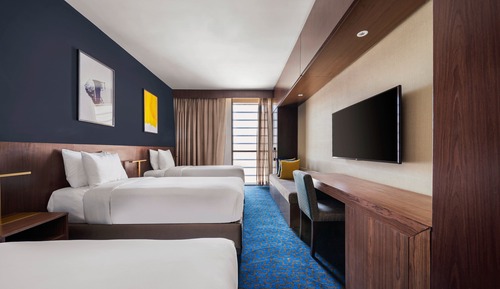 Deluxe Room, 3 Twin Beds
