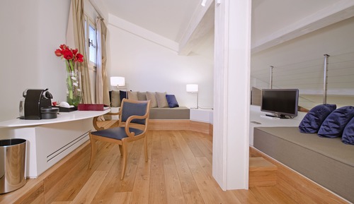 Attic Junior Suite
