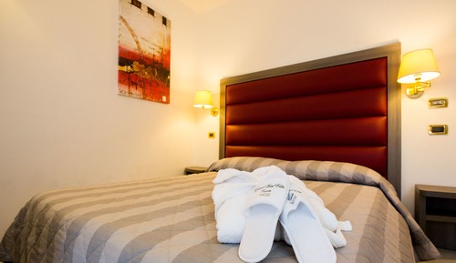 Junior Studio Suite