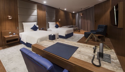 Junior Suite, 2 Twin Beds, Smoking