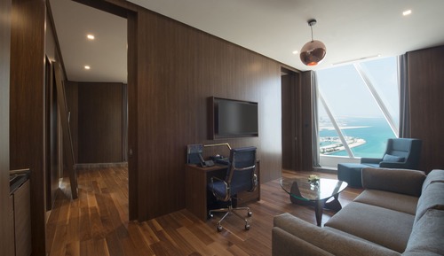 1 Bedroom Executive Suite Non-Smoking