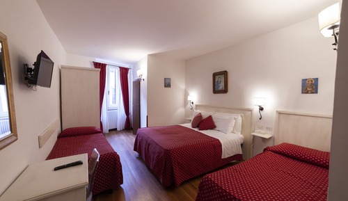 Quad Room