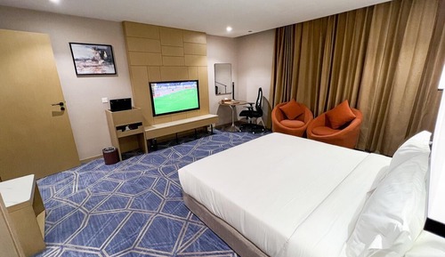 Superior king Room